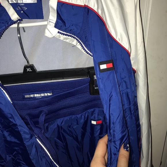 Vintage Tommy Hilfiger tracksuit - Picture 5 of 7